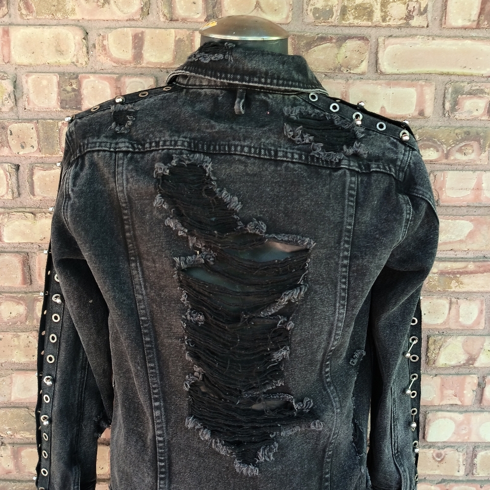 Signature8 Distressed Black Denim Jacket Silver Barbell Posts Jean 41" Chest - Picture 9 of 12